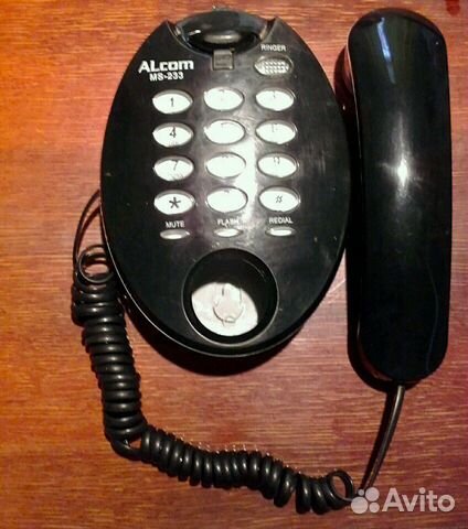 Телефонный аппарат