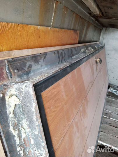 Дверь сейфовая