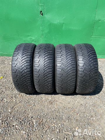 Michelin X-Ice North 4 SUV 235/55 R18 104T