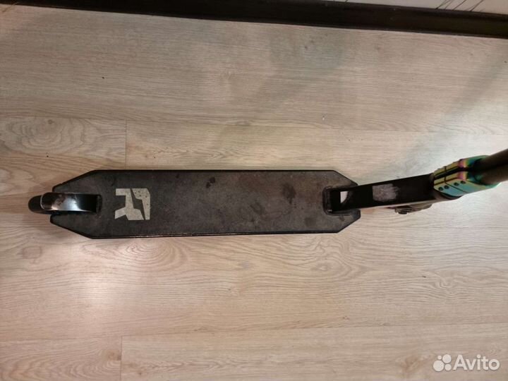 Трюковой самокат