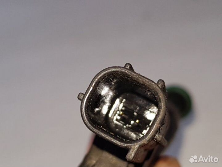 Форсунка топливная Nissan Juke HR16DE 2013