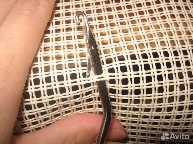 Крючки для ковроделия