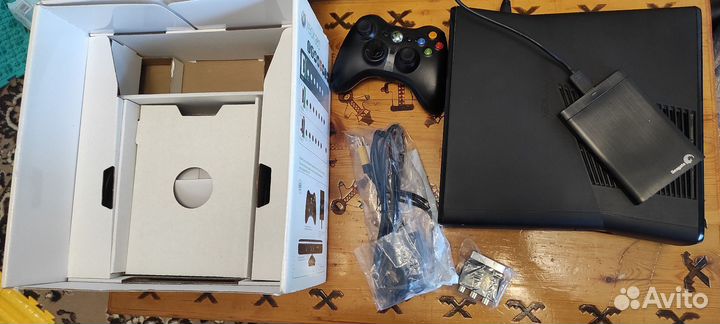 Игровая приставка xbox 360 прошитая с играми