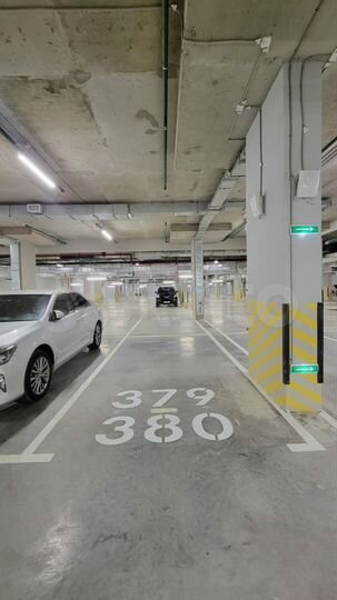 Машиноместо, 15 м²