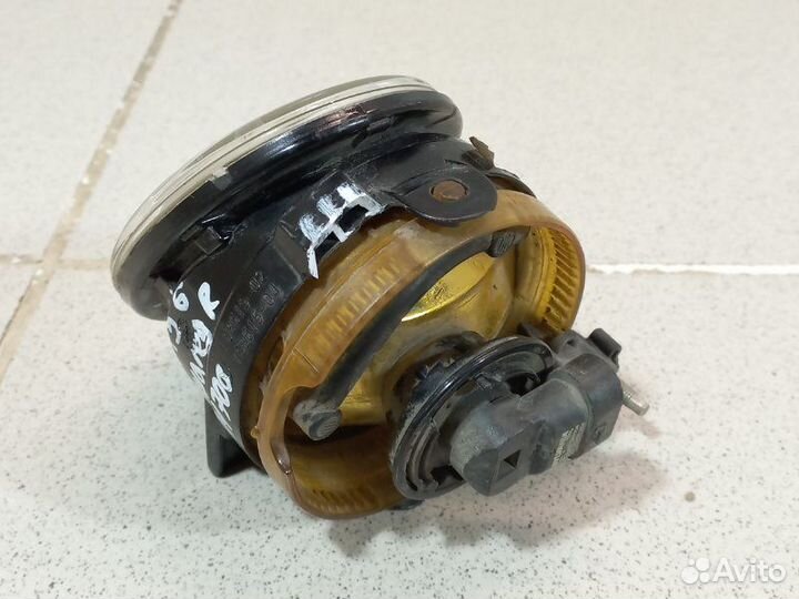 Фара противотуманная правая Volkswagen Golf 6