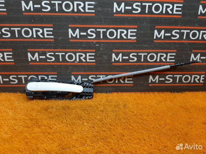 Ручка двери внешняя передняя левая Volkswagen