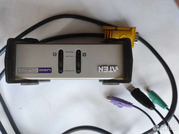 KVM-переключатель Aten CS82U
