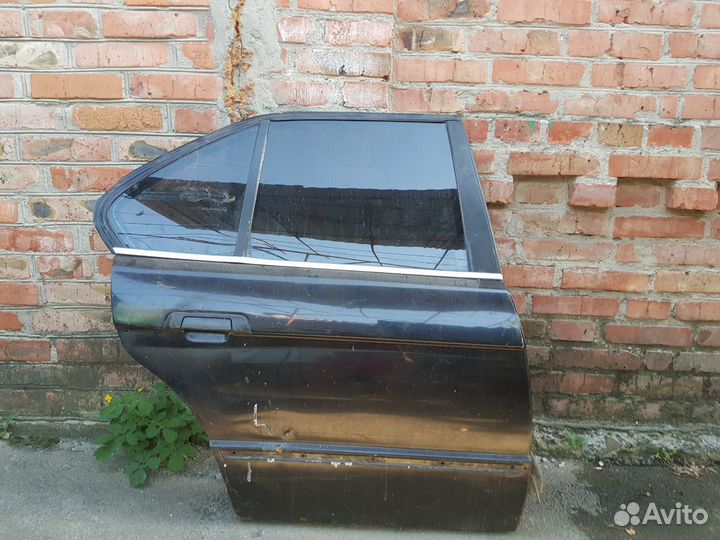 Двери на бмв е34