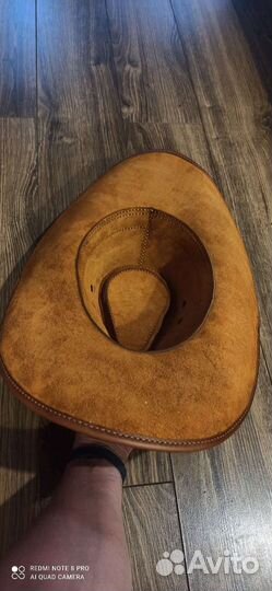 Шляпа из кожи