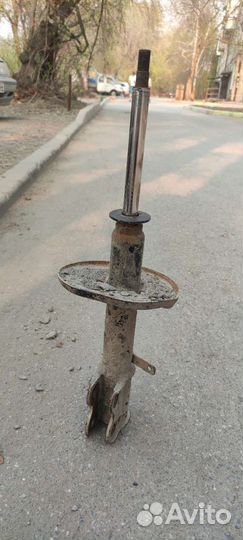 Стойка corolla 100