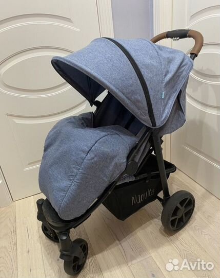 Прогулочная коляска Nuavito