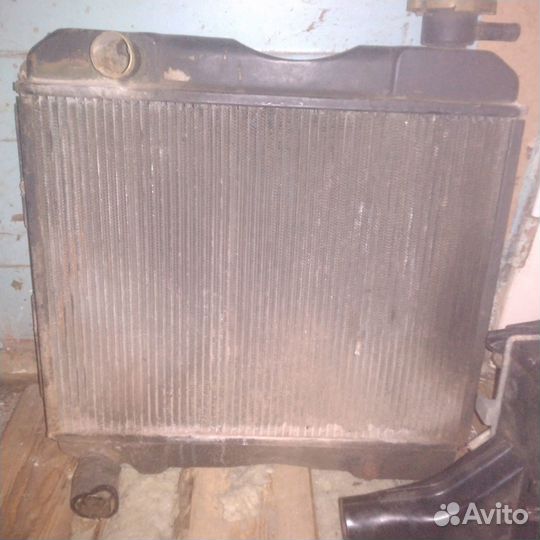 Радиатор охлаждения москвич 412 бу