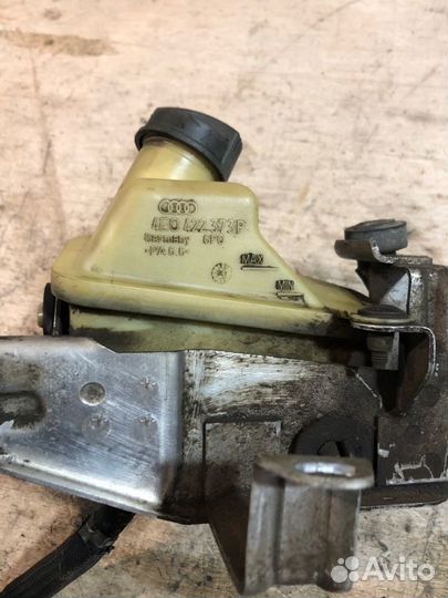 Бачок гидроусилителя Audi A8 4E2 BHT 2003-2006