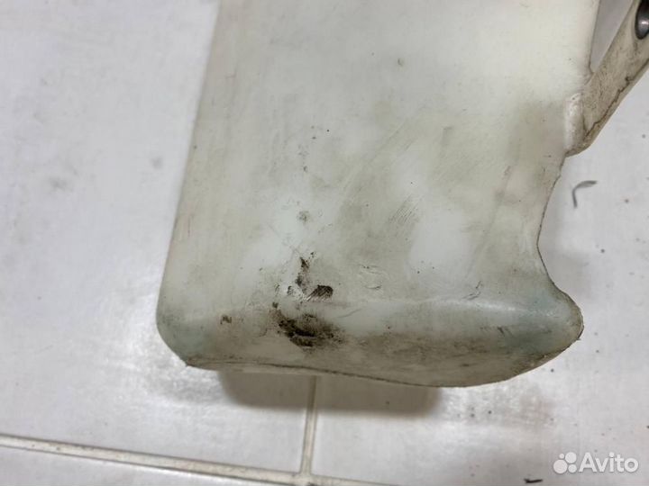 Бачок омывателя лобового стекла Audi A4 B8 (2007—2012)