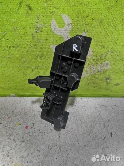 Плата заднего фонаря Рено Клио 2 Симбол