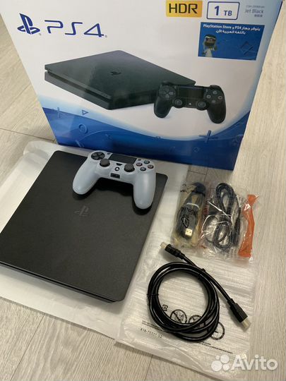 Игровая консоль PlayStation 4 Slim 1TB CUH-2218B