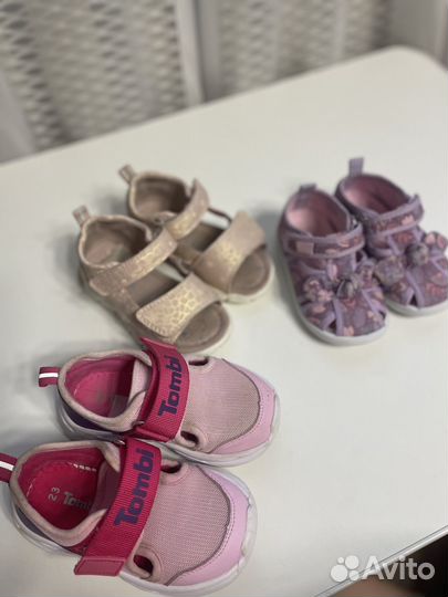 Обувь на девочку 22-23