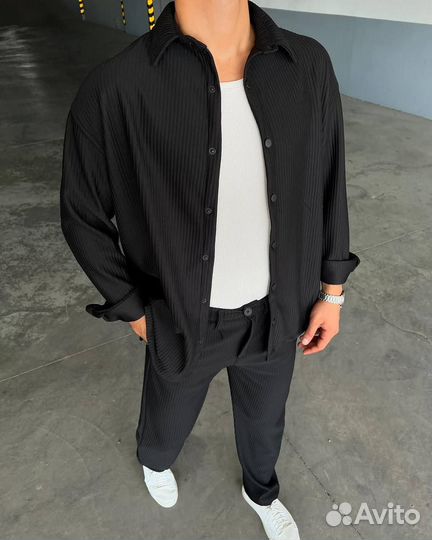 Стильный мужской костюм, весна