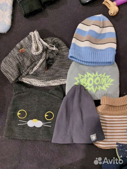 Шапки варежки рукавицы носки панамки