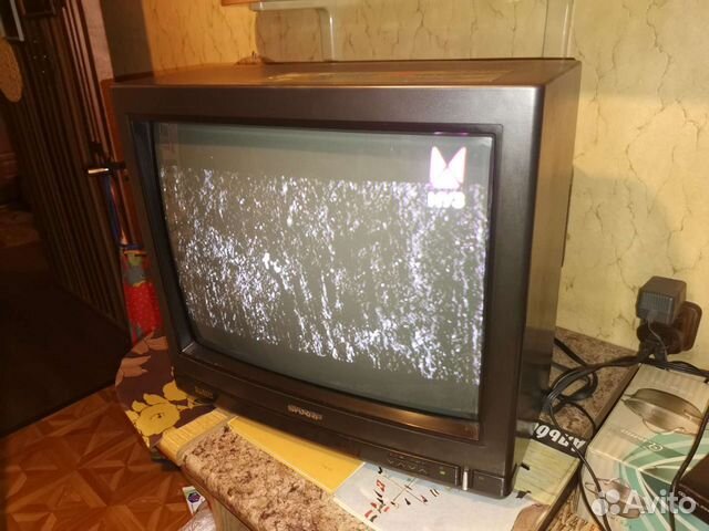 Т�елевизор Sharp. Япония. 50см диагональ