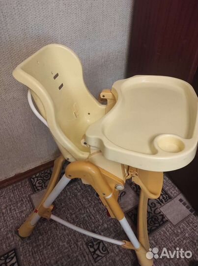 Коляска и стул для кормления