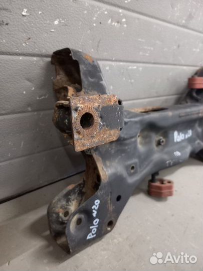 Подрамник передний Volkswagen Polo