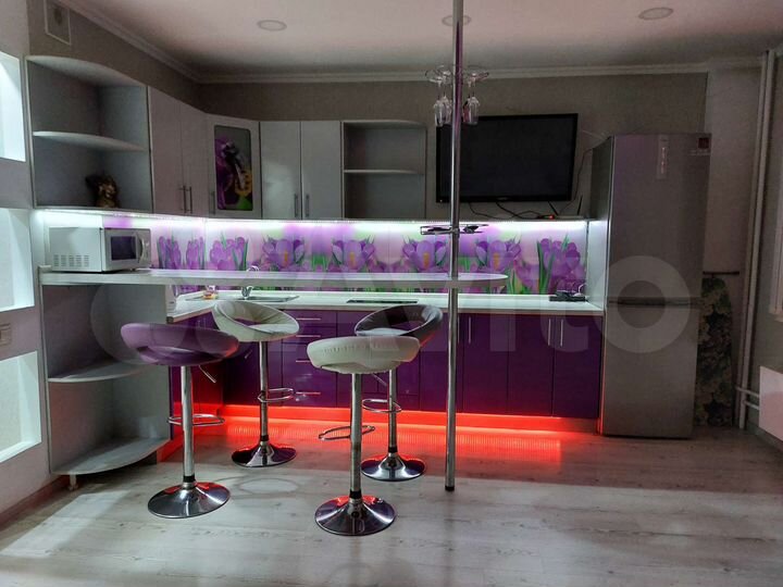 2-к. квартира, 50 м², 8/12 эт.