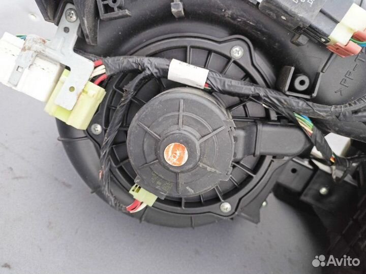 Моторчик печки Hyundai Elantra 3 Xd G4ED 1.6 2008