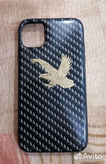 Чехол на iPhone 11