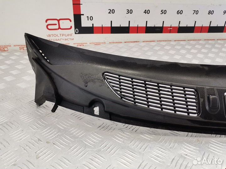 Дождевик (жабо) для Skoda Roomster (5J) 5J1819403A