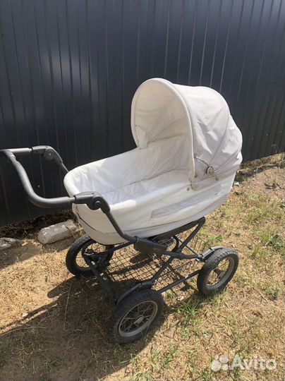 Детская коляска и автокресло