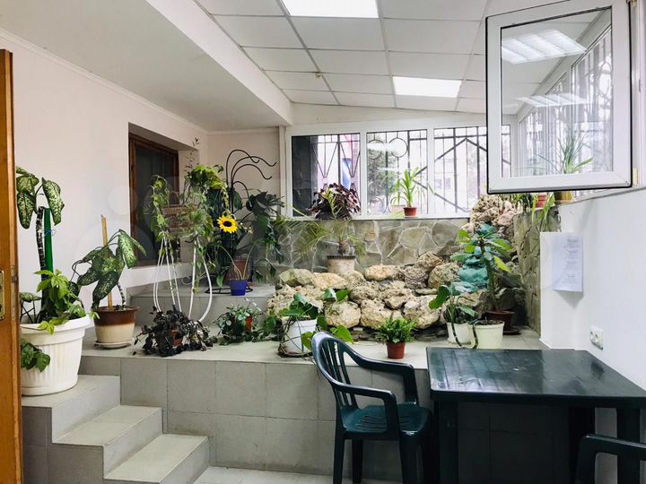 Свободного назначения, офис 169.7 м²