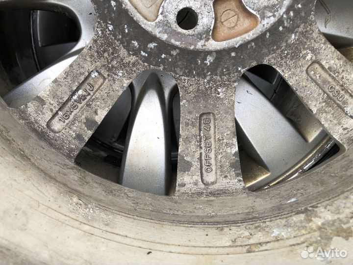 R16 Charmhoo Ice3 215/60, PCD 5x100 DIA 56.1