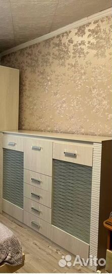 Комод витрина