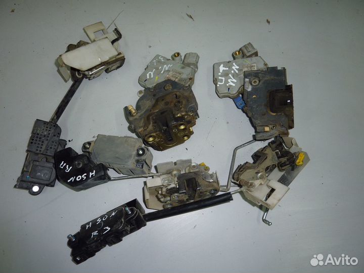 Hyundai sonata ef замок двери передний задний