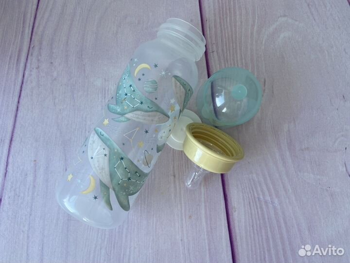 Бутылочки для кормления новые