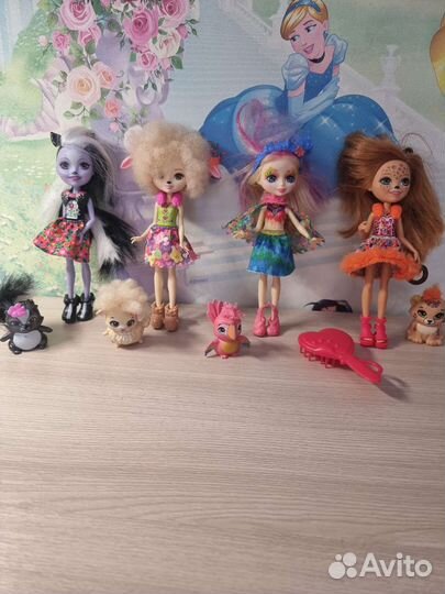 Коллекция кукол и домиков Энчантималс