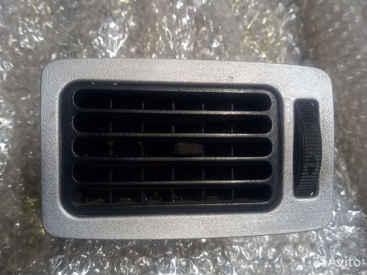 Чери Амулет- дефлектор печки