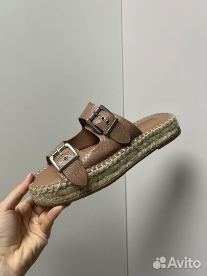 Шлепанцы 39 размер
