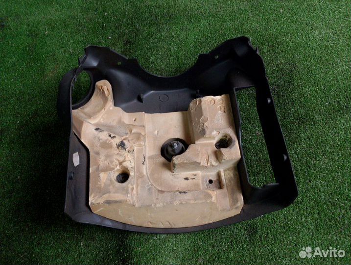 Кожух рулевой колонки Opel Corsa 1.4 2007