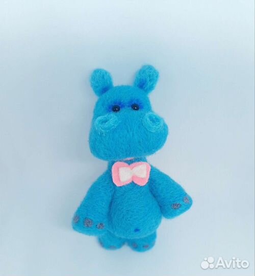 Бегемотик авторская игрушка ручная работа