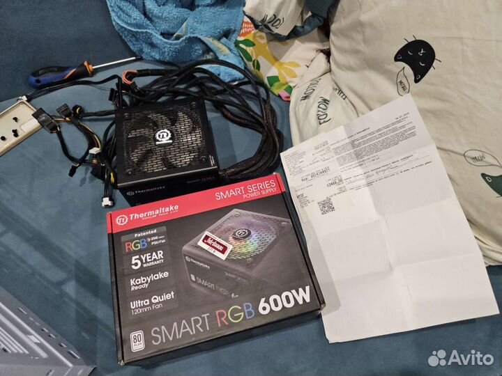 Блок питания Thermaltake Smart RGB 600W