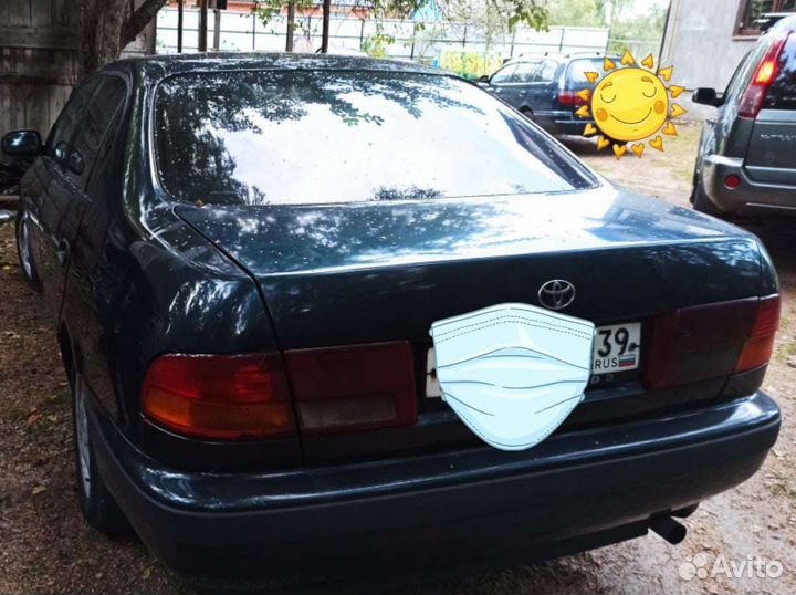 Карина Е фонарь задний