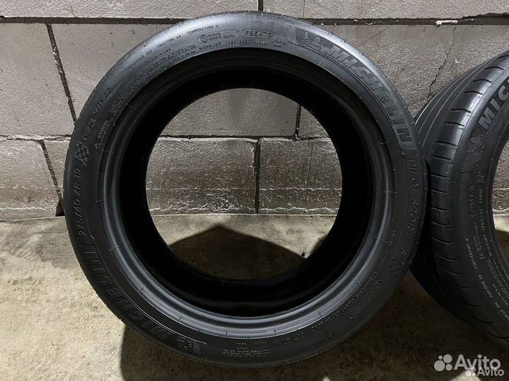 Michelin Pilot Sport 4 S 275/40 R19 105Y