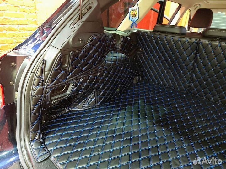 Стильные коврики для автомобиля