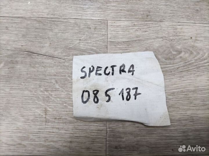 Spectra Накладка панели приборов Kia Spectra 2001