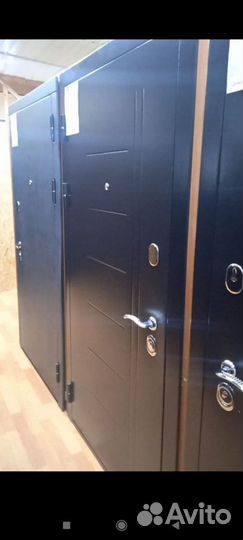 Дверь Троя Зеркало