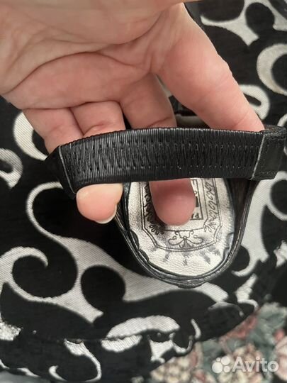 Туфли летнии женскии