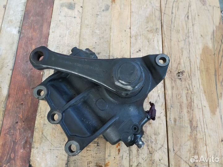 Редуктор рулевой / R seria (Scania)