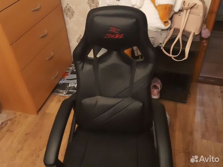 Игровой стул